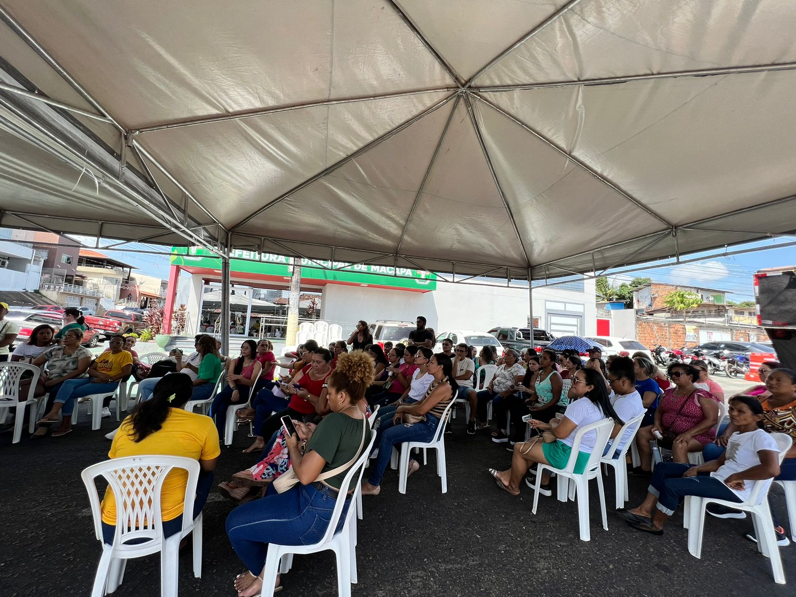 Claudiomar Rosa apoia a luta dos profissionais da educação de Macapá por mais direitos